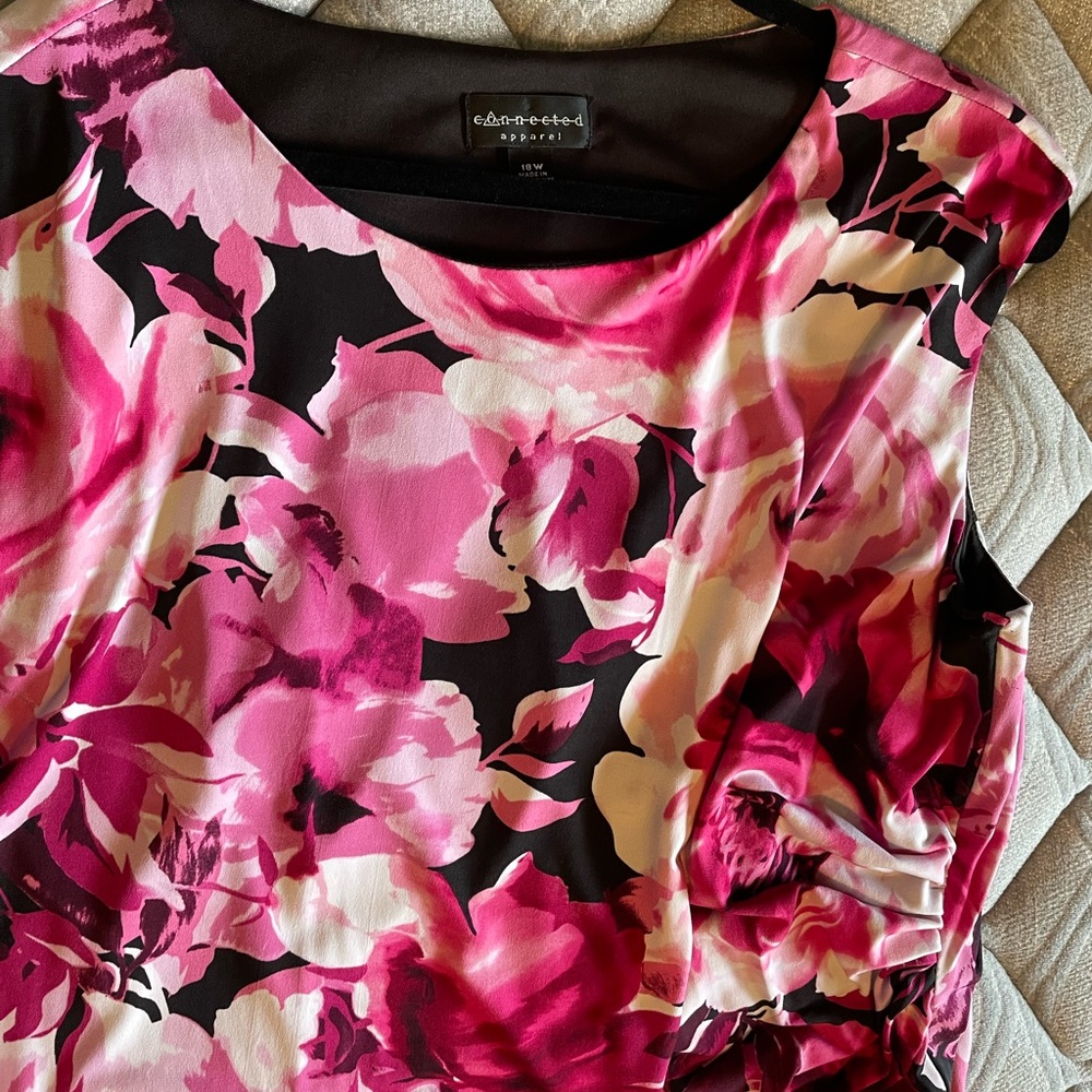 Purple / pink floral sheath dress